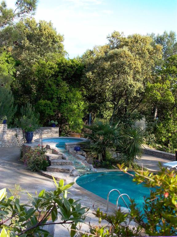 B&B Le Garric Nîmes Eksteriør billede